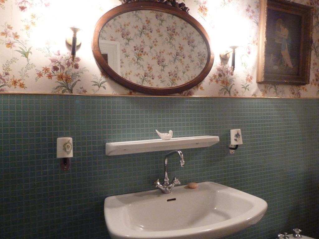 Hotes De Montboulan Salbris Room photo