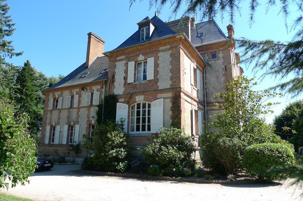 Hotes De Montboulan Salbris Exterior photo